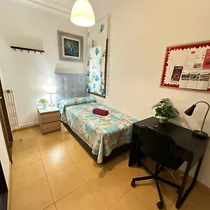 Nuevo Balmes Bed and breakfast